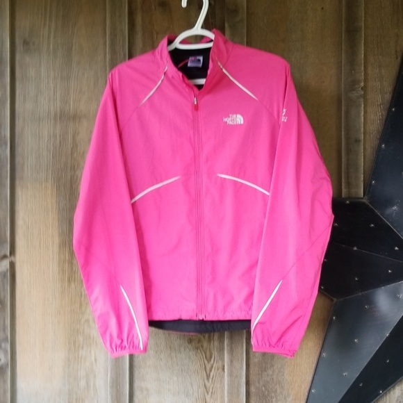 The North Face Jackets & Blazers - The north face jacket size medium
